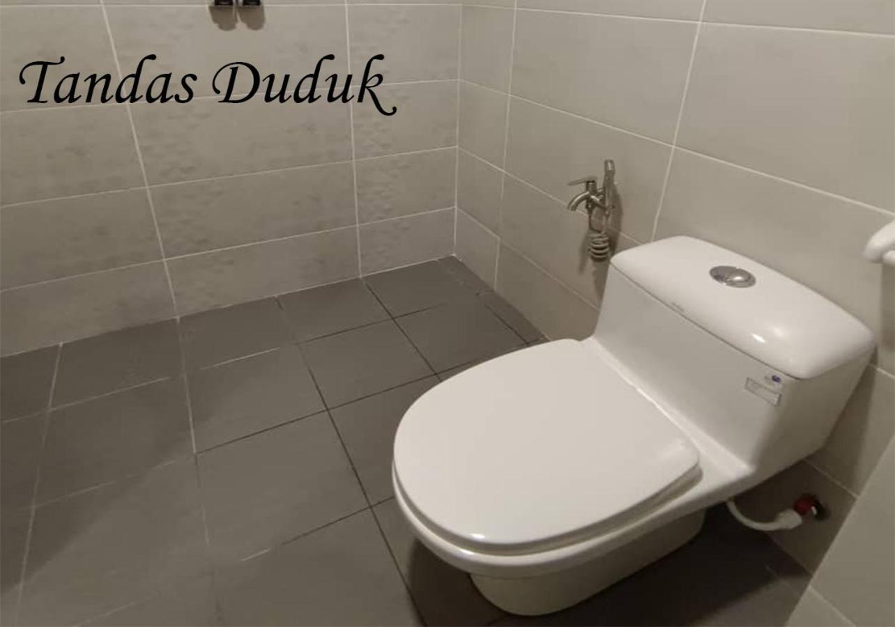 Mutiara Melaka Beach Resort - Islamic Compliance Only Tangga Batu Ngoại thất bức ảnh