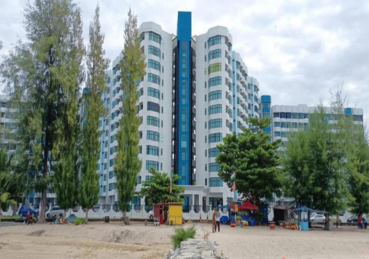 Mutiara Melaka Beach Resort - Islamic Compliance Only Tangga Batu Ngoại thất bức ảnh